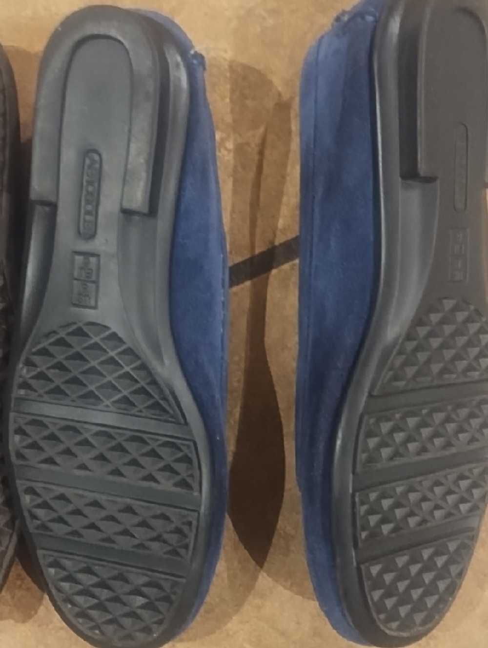 #0132 AEROSOLES 3 Pair Suede Slip-On Loafers in Blue, Red, and Green - Picture 7 of 10
